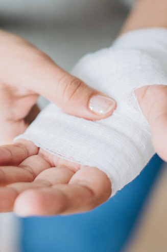 sanitaria-medicazione-farmacia-coronata